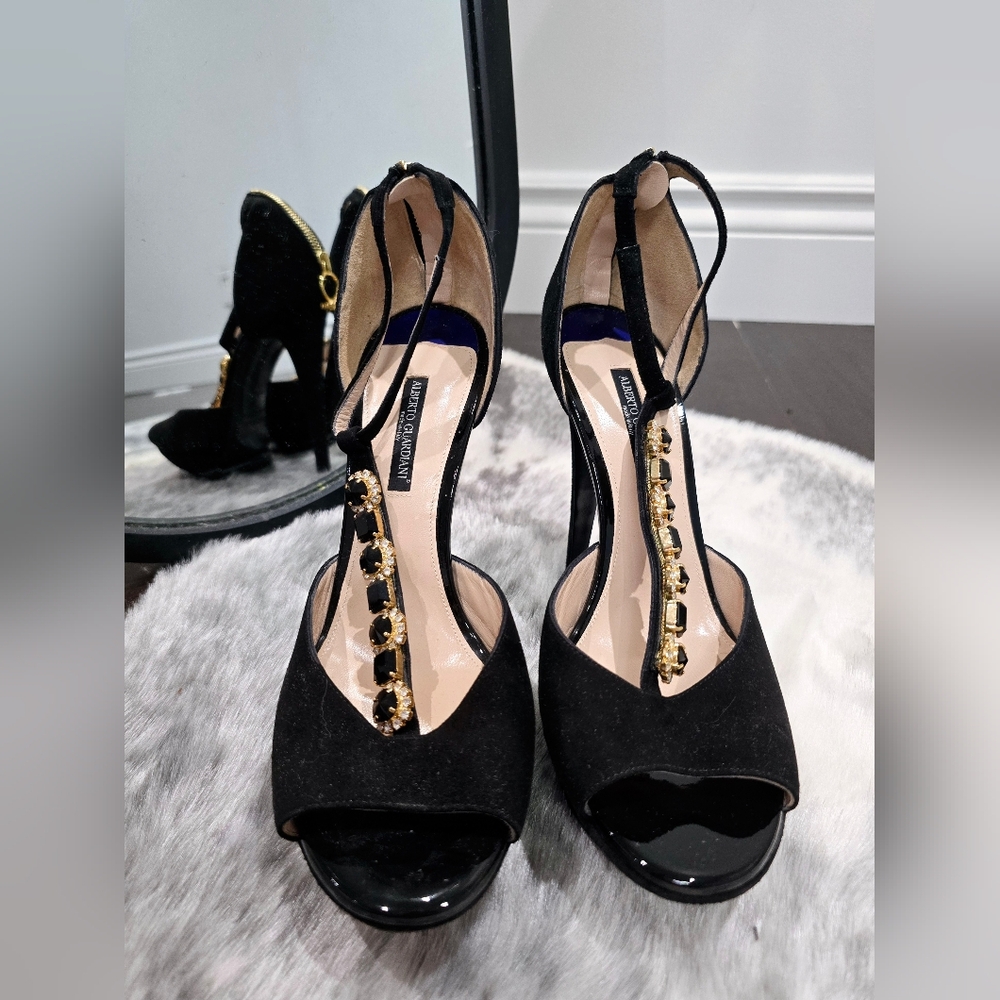 Alberto Guardian Black Heels with Gold Detailing Size 39